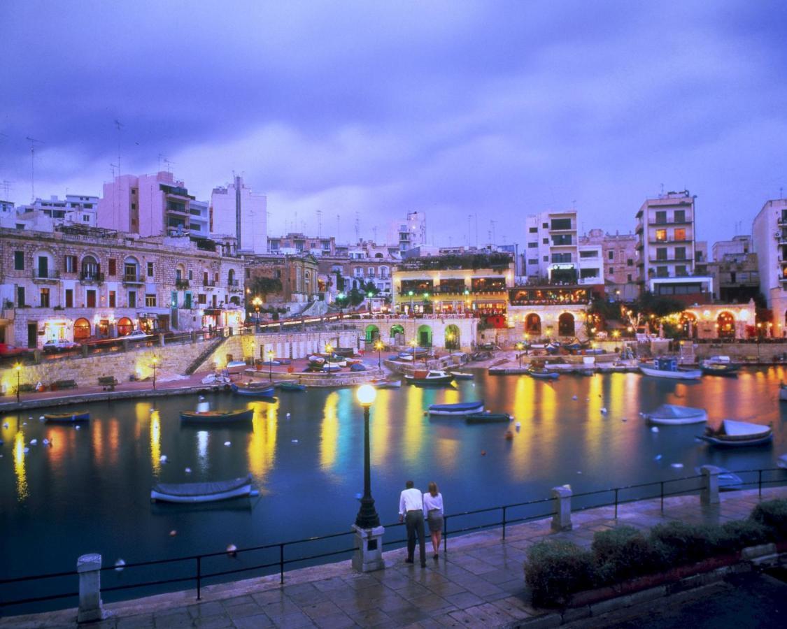Deluxe Apartment With Valletta And Harbour Views Sliema Esterno foto